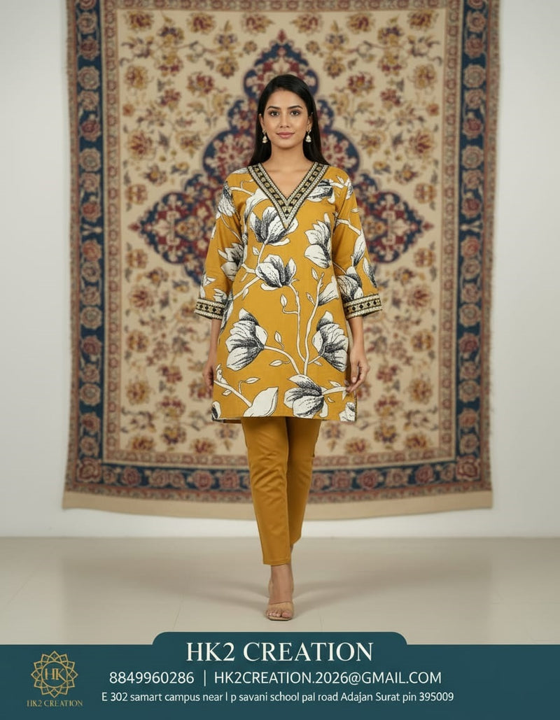 V-NECKLINE WITH CONTRASTING EMBROIDERY