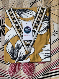 V-NECKLINE WITH CONTRASTING EMBROIDERY