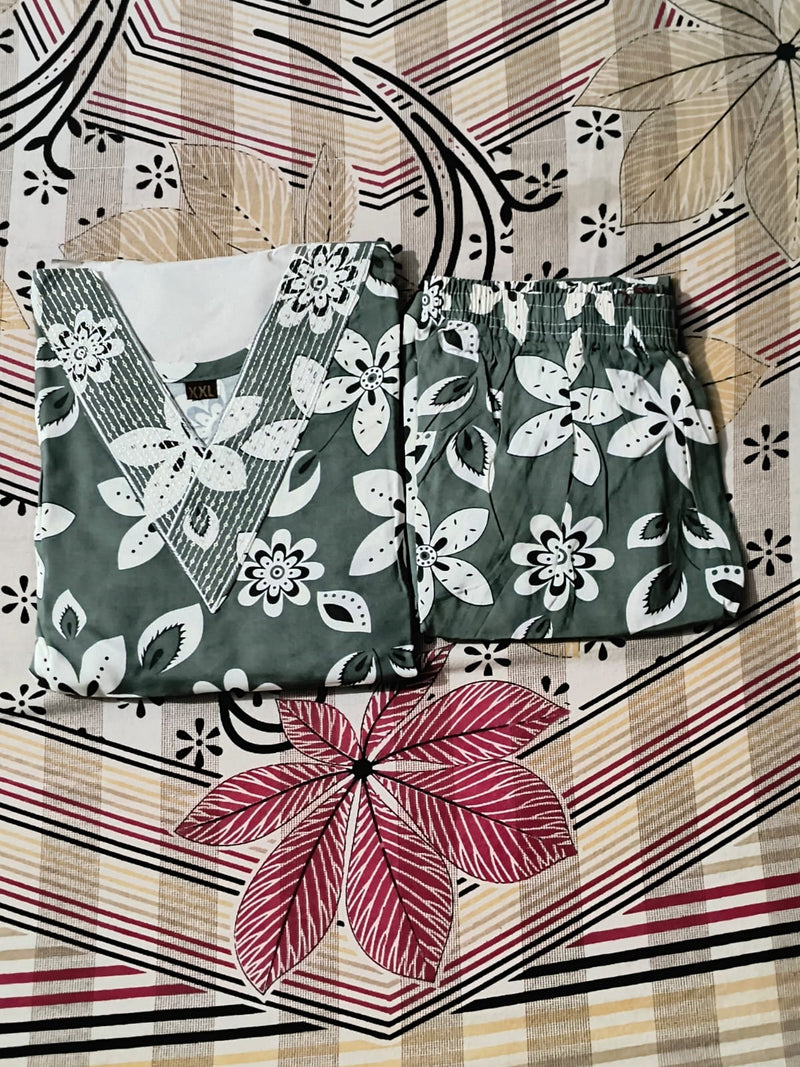GREENISH GREY FLORAL PRINTED