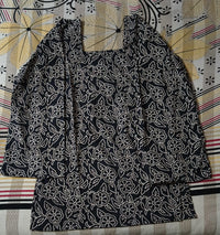 INDIAN BLACK FLORAL PRINTED COTTON KURTI